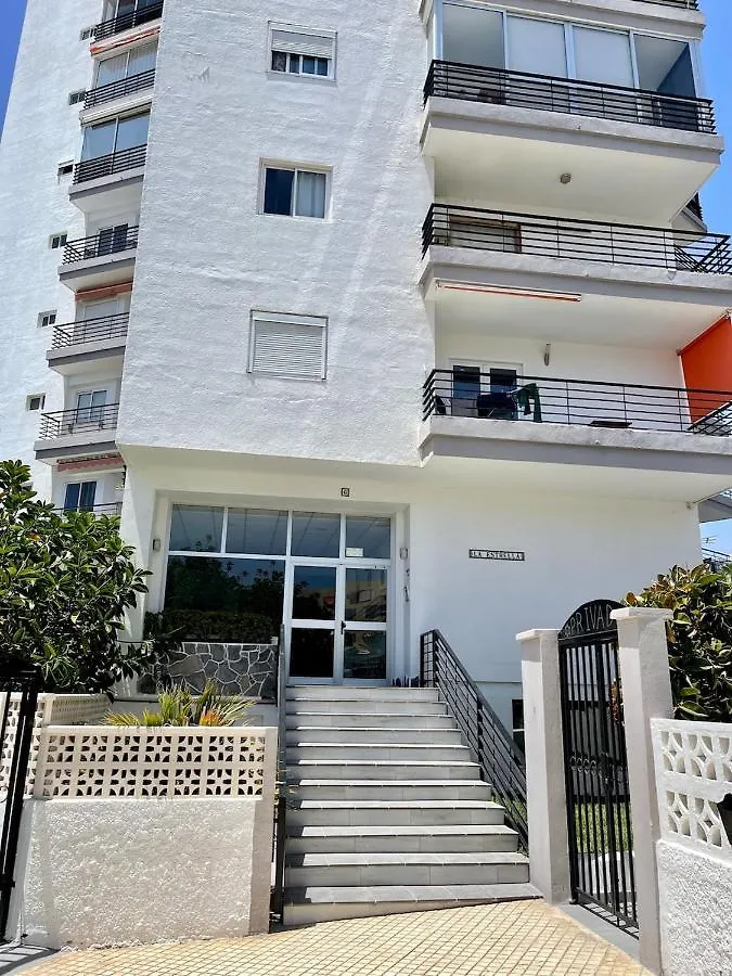 Beachfront Apartment With Ocean Views Los Cristianos  Hiszpania